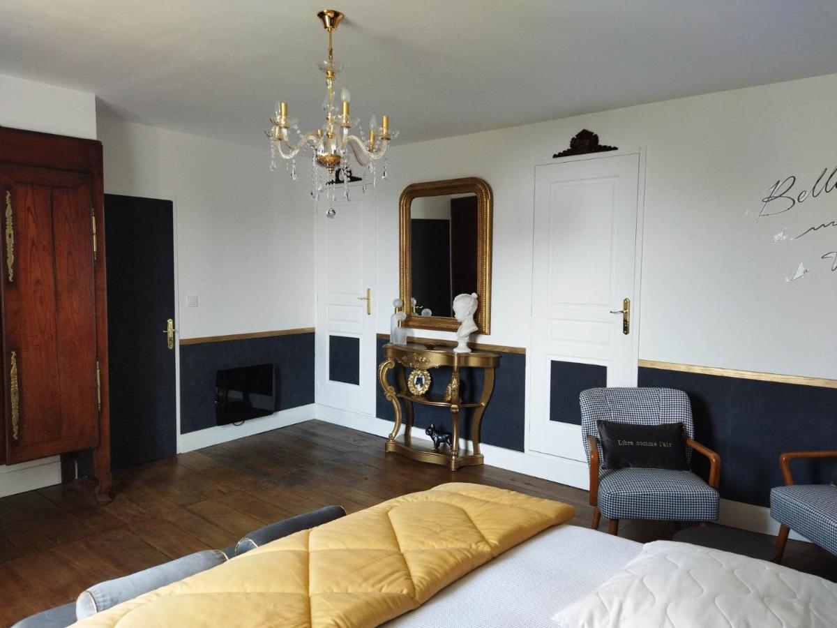 La Menardiere "Tranquilitatis" Chambre Double Petit Dejeuner Compris Corseul Εξωτερικό φωτογραφία